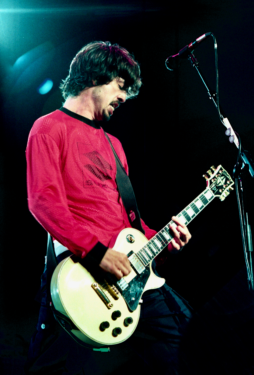 Dave Grohl of the Foo Fighters from 1998